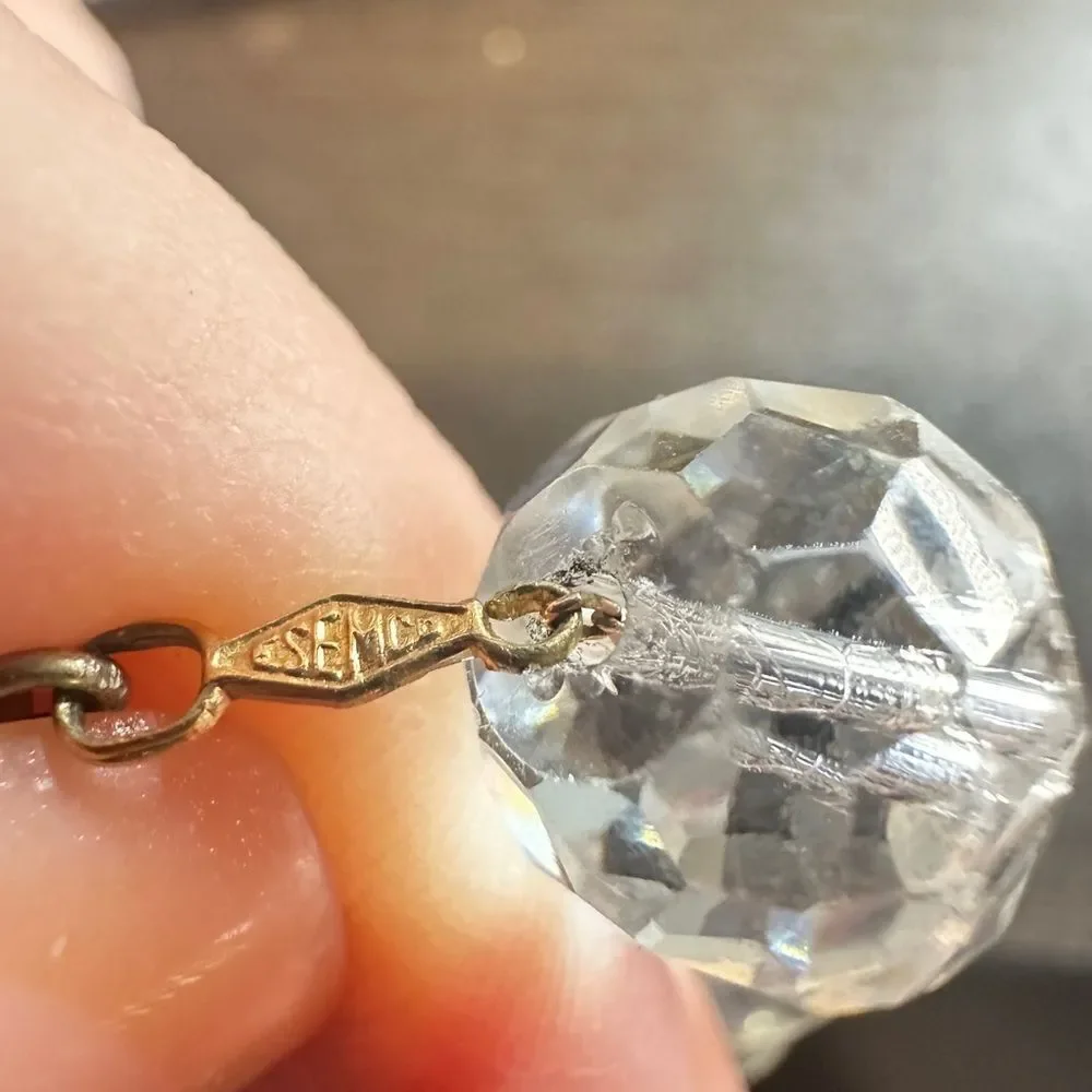 15” faceted Crystal necklace strung on a 10kt yellow gold chain! - Picture 9 of 12